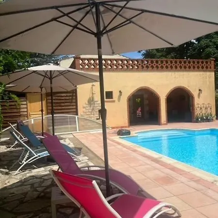 Hotel Logis Le Domaine De La Régalière