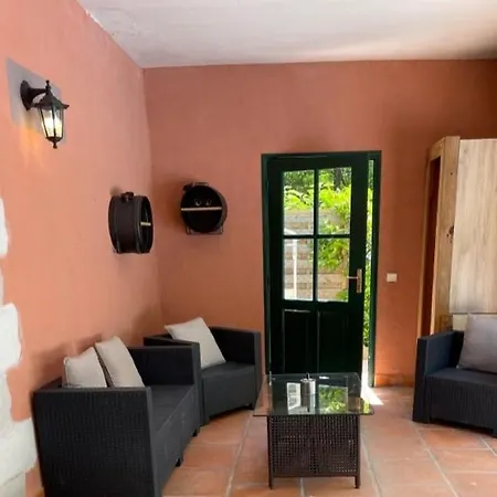 Hotell Logis Restaurant Le Domaine De La Regaliere 3*