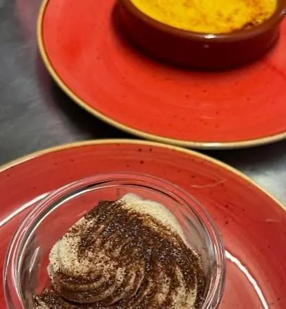 酒店 Logis Restaurant Le Domaine De La Regaliere 3*