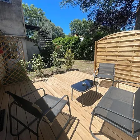 Logis Restaurant Le Domaine De La Regaliere 3* Anduze
