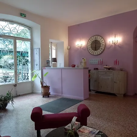 Logis Restaurant Le Domaine De La Regaliere 3*